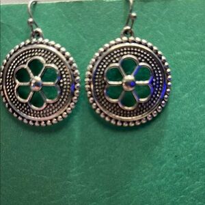 Elegant Silver Floral Earrings